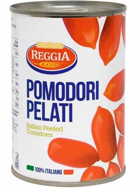 Pomidory bez skórki Reggia (400g) - dojrzałe, bez skóry, idealne do sosów, zup i dań z makaronu. Bez konserwantów.